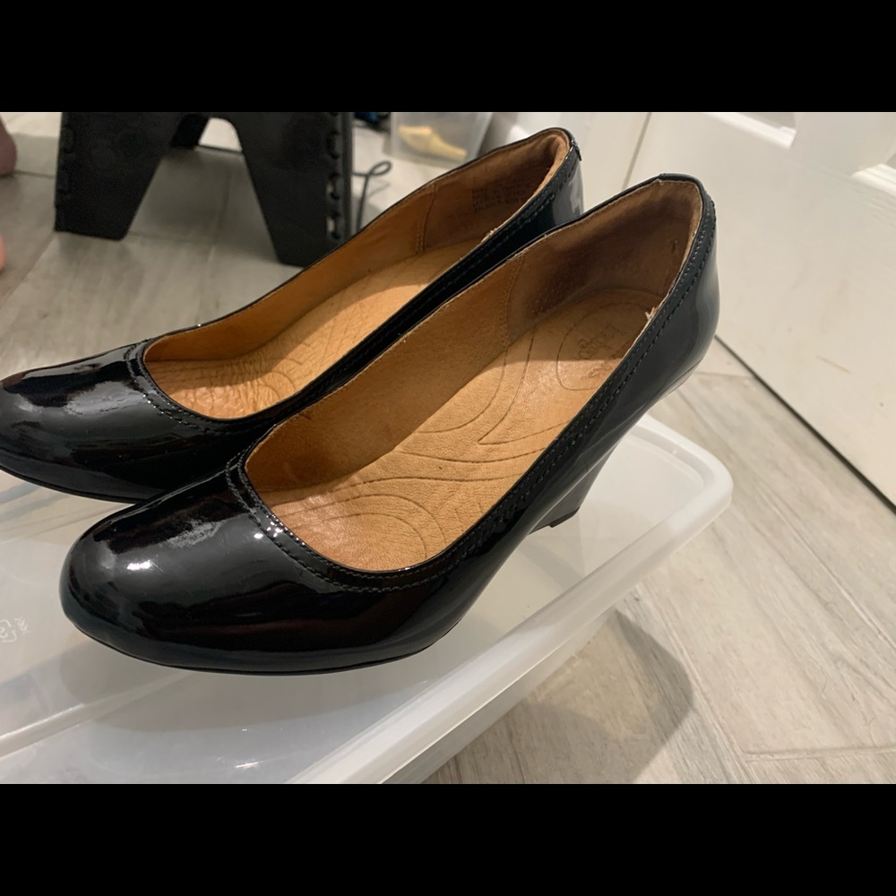 Clarks wedges size 7
